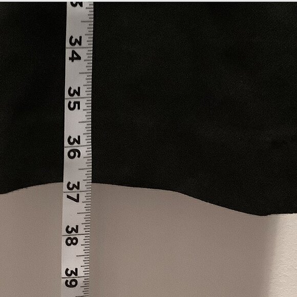 Talbots Classic Black Crop Pants Size 10P - Picture 4 of 7